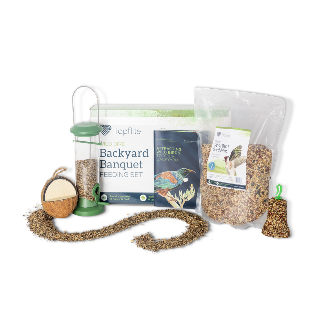 Topflite Backyard Banquet Feeding Set