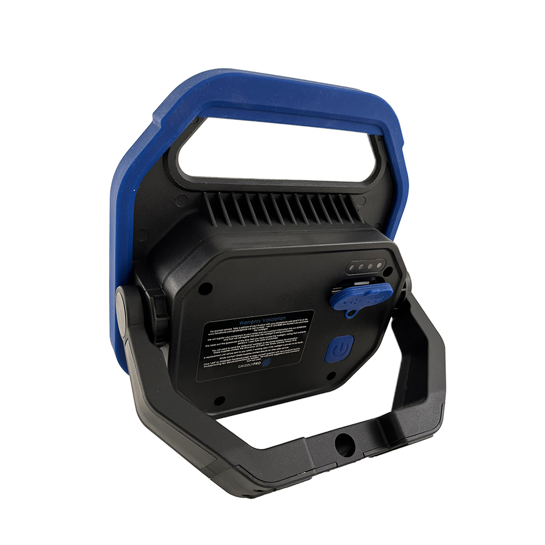 GrizzlyPro LED Polar Pro Work Light 2200Lm