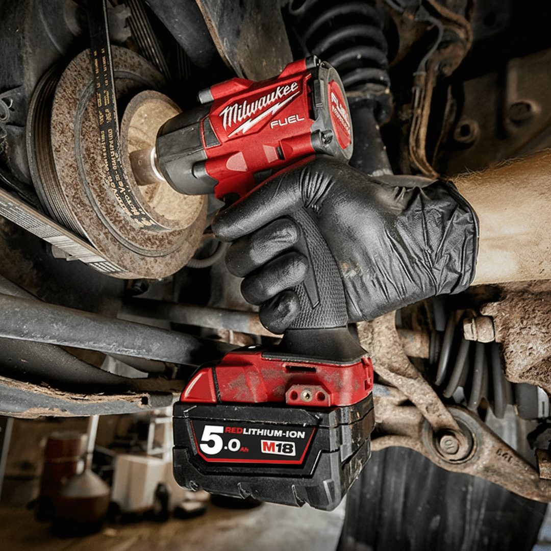 M18 Fuel Mid-Torque Impact Wrench 1/2in w Friction Ring