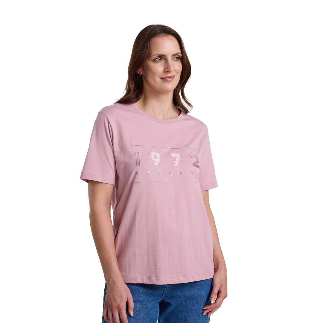 1972 Muster Branded Tee Wmns