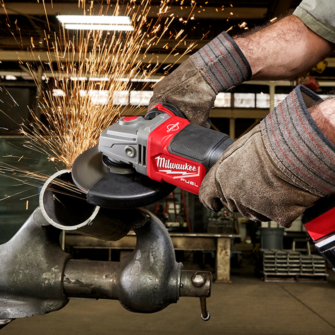 M18 Fuel 125 Rapid Stop Angle Grinder w/ Deadman Switch